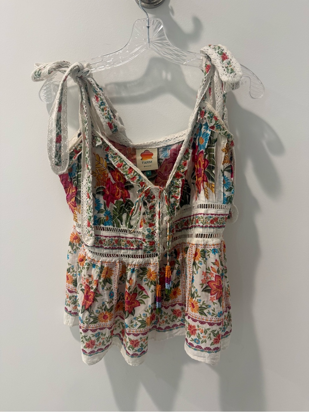 FARM Rio Off White Bloom Garden Sleeveless Blouse Off White Bloom Garden Sleeve - Picture 2 of 4